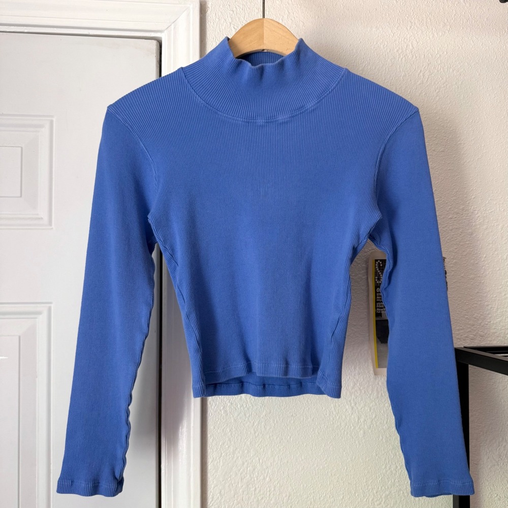BIG BUD PRESS blue mock neck rib ribbed knit long sleeve cropped tee top